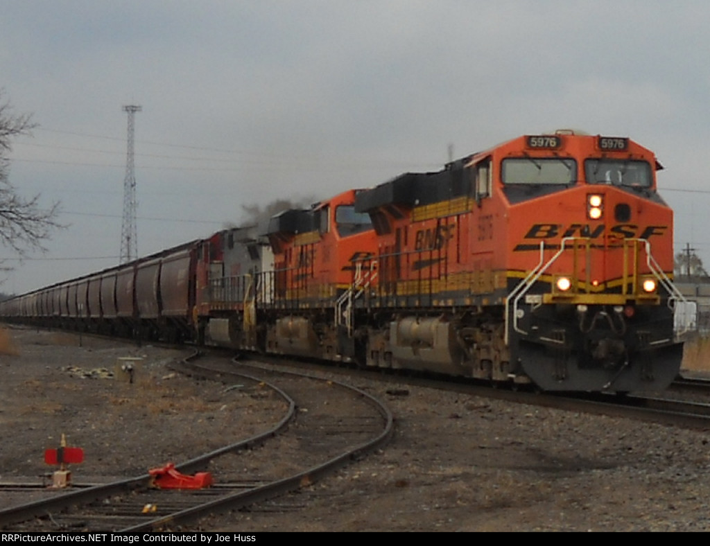 BNSF 5976 East